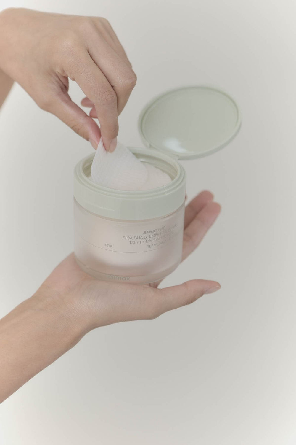 celimax - Ji Woo Gae Cica BHA Blemish Toner Pad 60pad